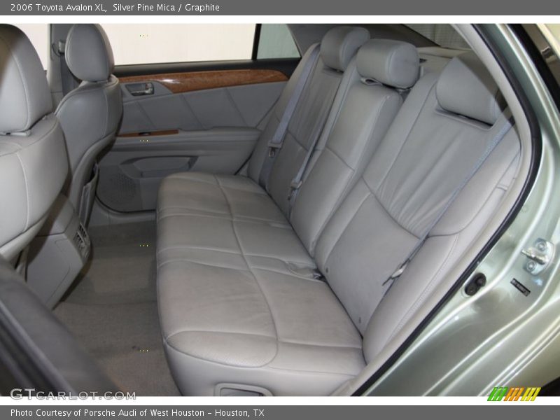 Rear Seat of 2006 Avalon XL