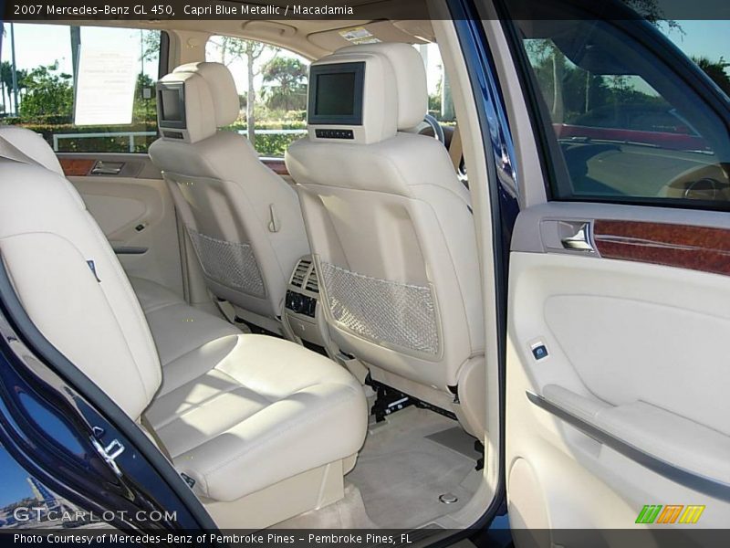 Capri Blue Metallic / Macadamia 2007 Mercedes-Benz GL 450