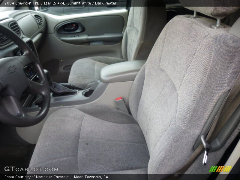 Summit White / Dark Pewter 2004 Chevrolet TrailBlazer LS 4x4