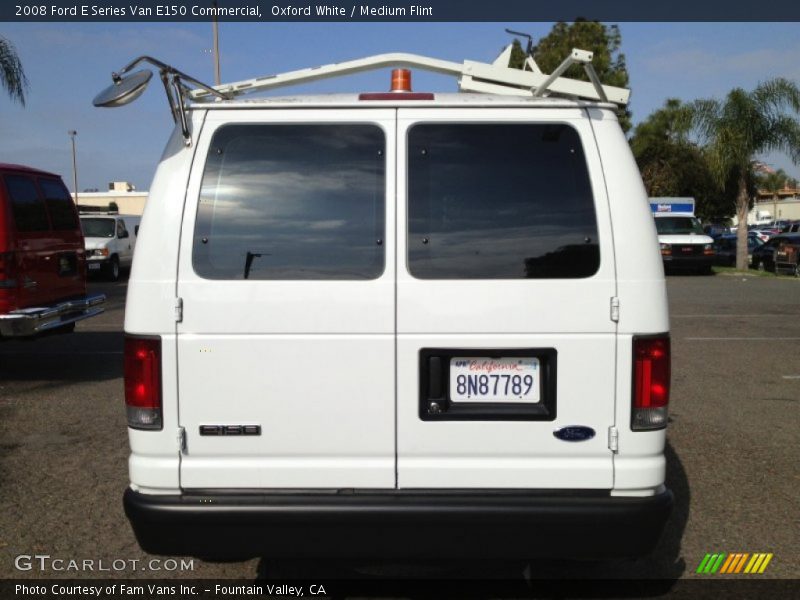 Oxford White / Medium Flint 2008 Ford E Series Van E150 Commercial