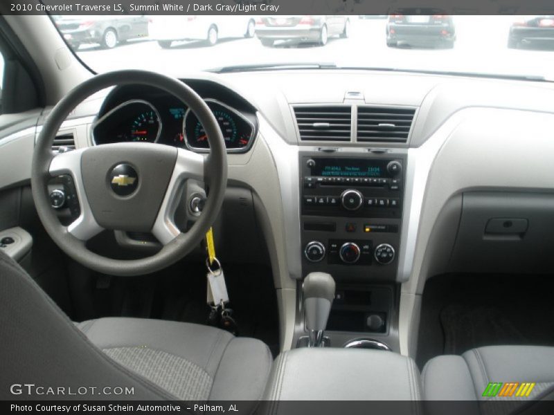 Summit White / Dark Gray/Light Gray 2010 Chevrolet Traverse LS
