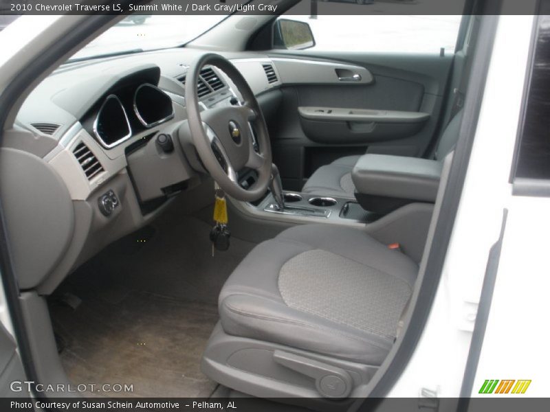 Summit White / Dark Gray/Light Gray 2010 Chevrolet Traverse LS