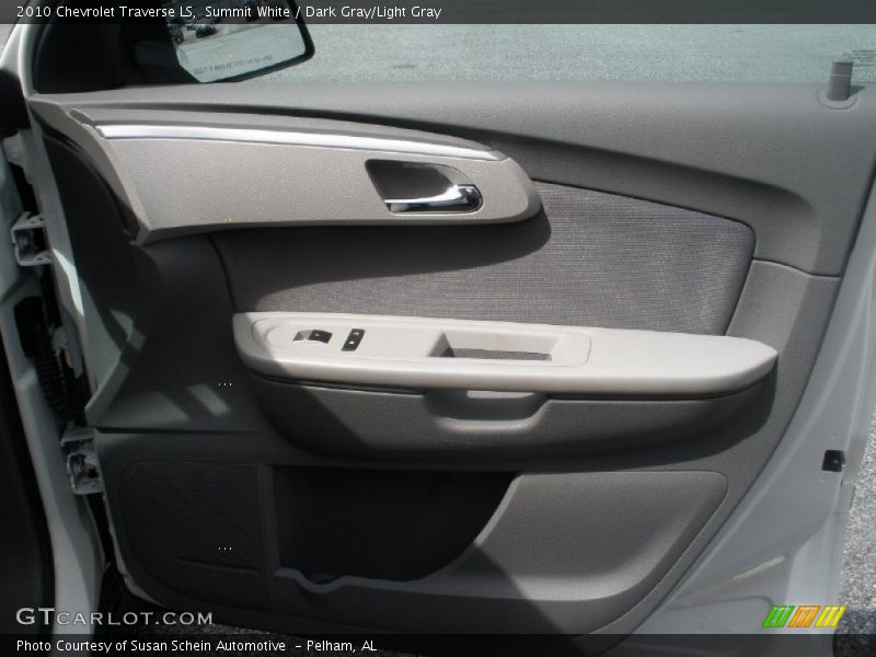 Summit White / Dark Gray/Light Gray 2010 Chevrolet Traverse LS