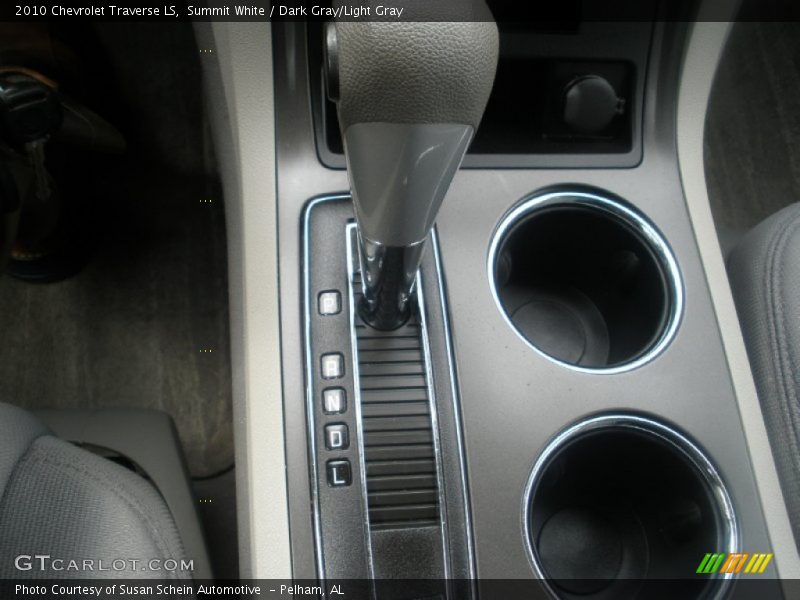 Summit White / Dark Gray/Light Gray 2010 Chevrolet Traverse LS