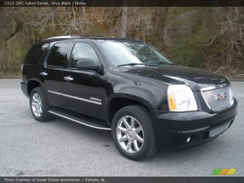 Onyx Black / Ebony 2010 GMC Yukon Denali