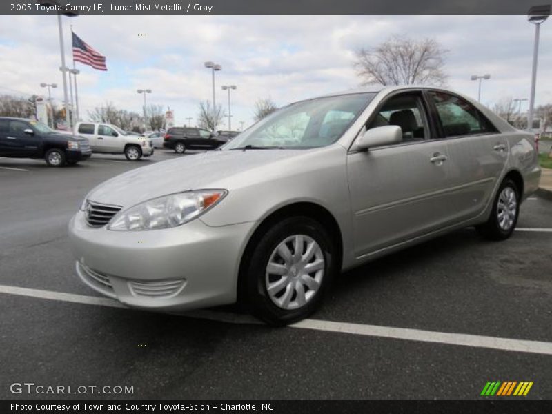 Lunar Mist Metallic / Gray 2005 Toyota Camry LE