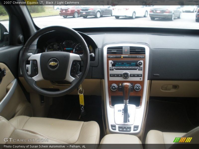 Black / Light Cashmere 2007 Chevrolet Equinox LT