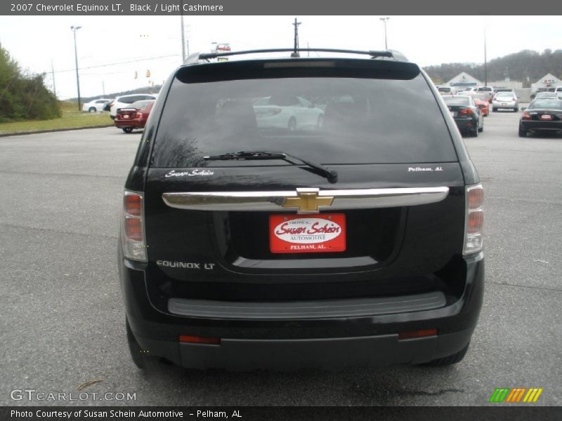 Black / Light Cashmere 2007 Chevrolet Equinox LT