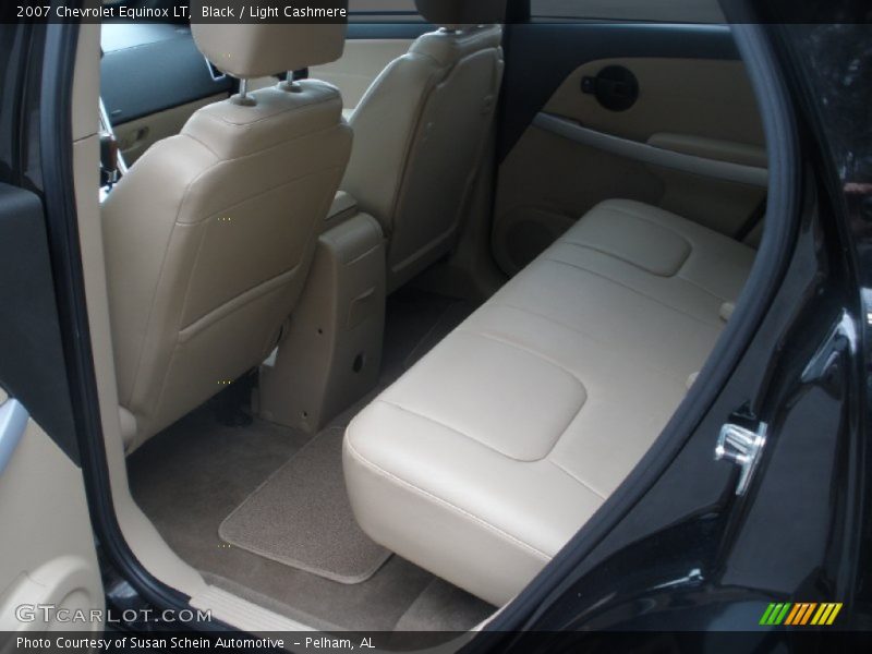 Black / Light Cashmere 2007 Chevrolet Equinox LT