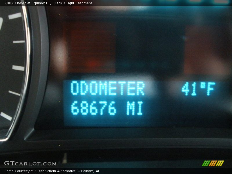 Black / Light Cashmere 2007 Chevrolet Equinox LT