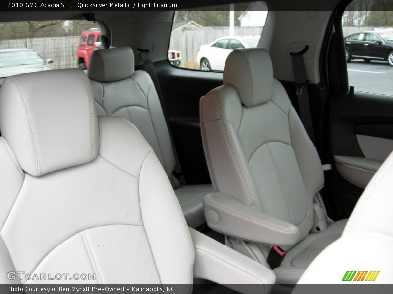 Quicksilver Metallic / Light Titanium 2010 GMC Acadia SLT
