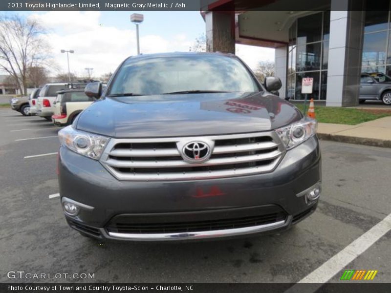 Magnetic Gray Metallic / Ash 2013 Toyota Highlander Limited