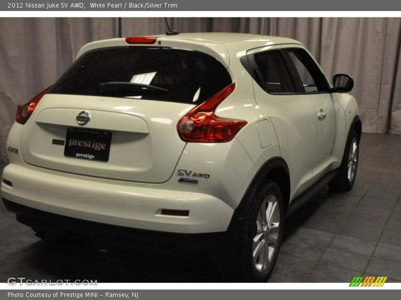 White Pearl / Black/Silver Trim 2012 Nissan Juke SV AWD