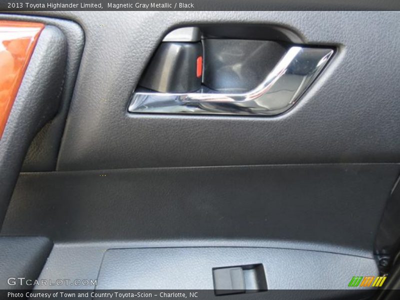 Magnetic Gray Metallic / Black 2013 Toyota Highlander Limited