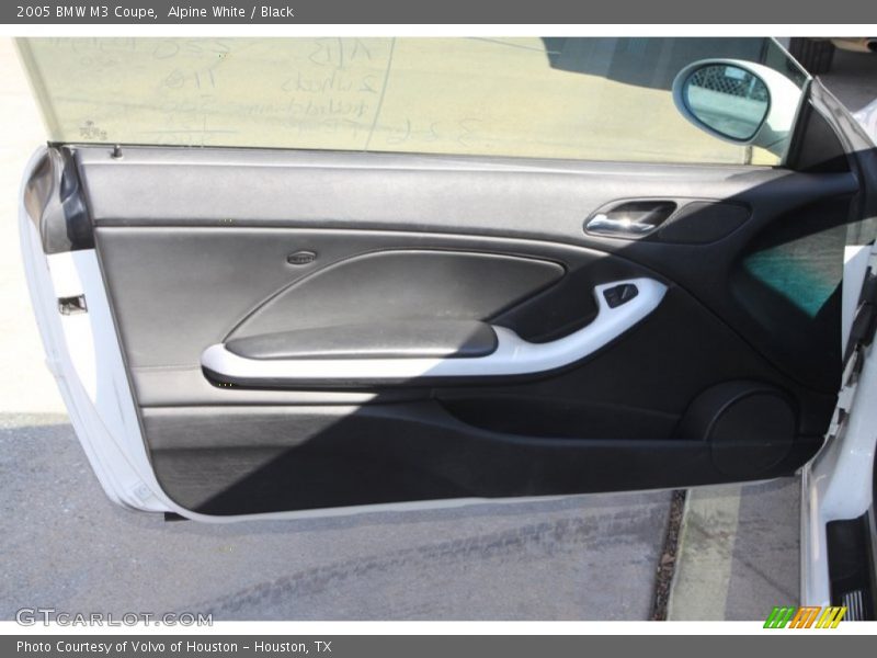 Alpine White / Black 2005 BMW M3 Coupe