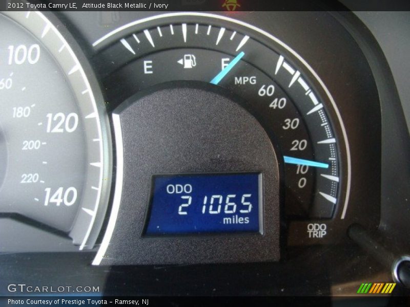 Attitude Black Metallic / Ivory 2012 Toyota Camry LE