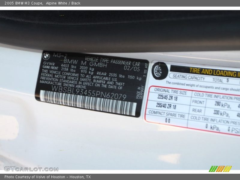 Alpine White / Black 2005 BMW M3 Coupe