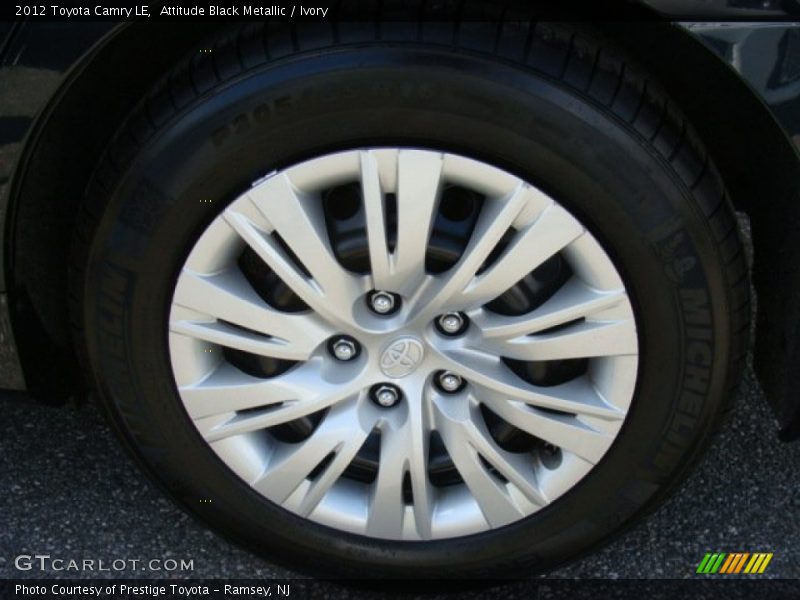 Attitude Black Metallic / Ivory 2012 Toyota Camry LE