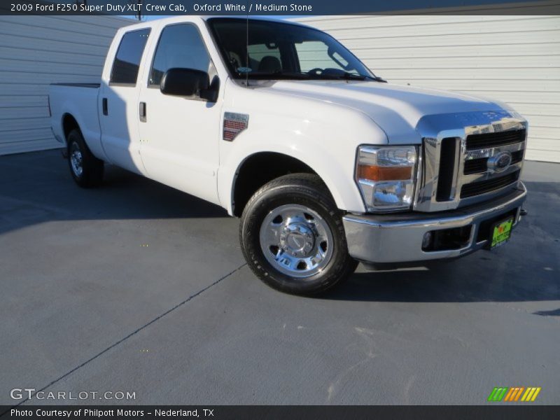 Oxford White / Medium Stone 2009 Ford F250 Super Duty XLT Crew Cab