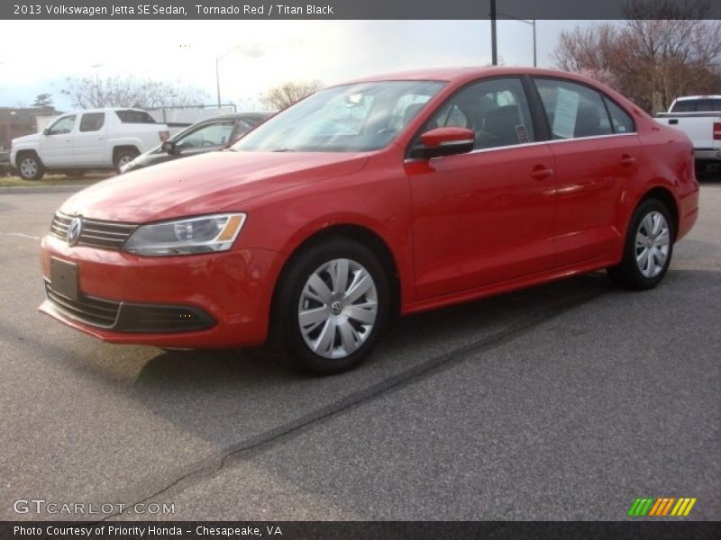 Tornado Red / Titan Black 2013 Volkswagen Jetta SE Sedan