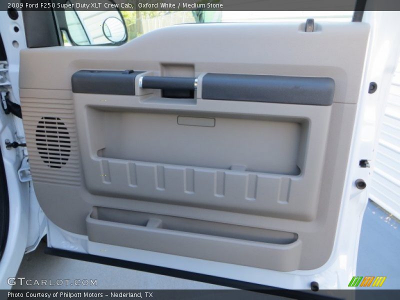 Oxford White / Medium Stone 2009 Ford F250 Super Duty XLT Crew Cab