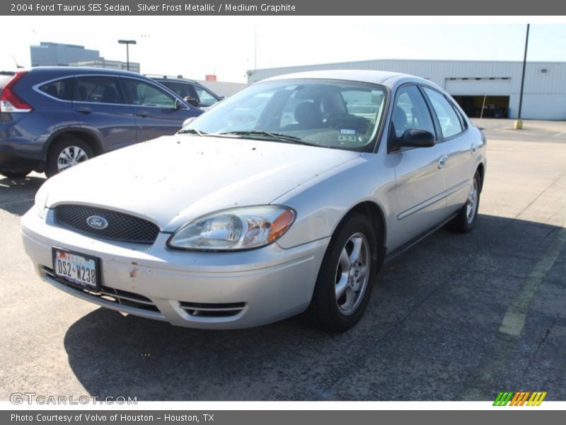 Silver Frost Metallic / Medium Graphite 2004 Ford Taurus SES Sedan