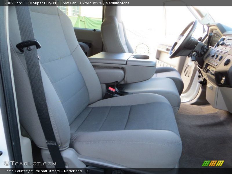 Oxford White / Medium Stone 2009 Ford F250 Super Duty XLT Crew Cab