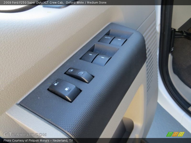 Oxford White / Medium Stone 2009 Ford F250 Super Duty XLT Crew Cab