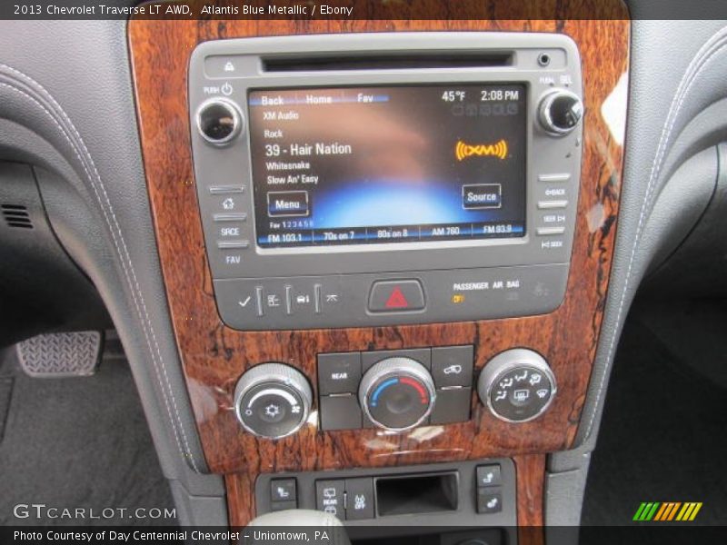 Controls of 2013 Traverse LT AWD