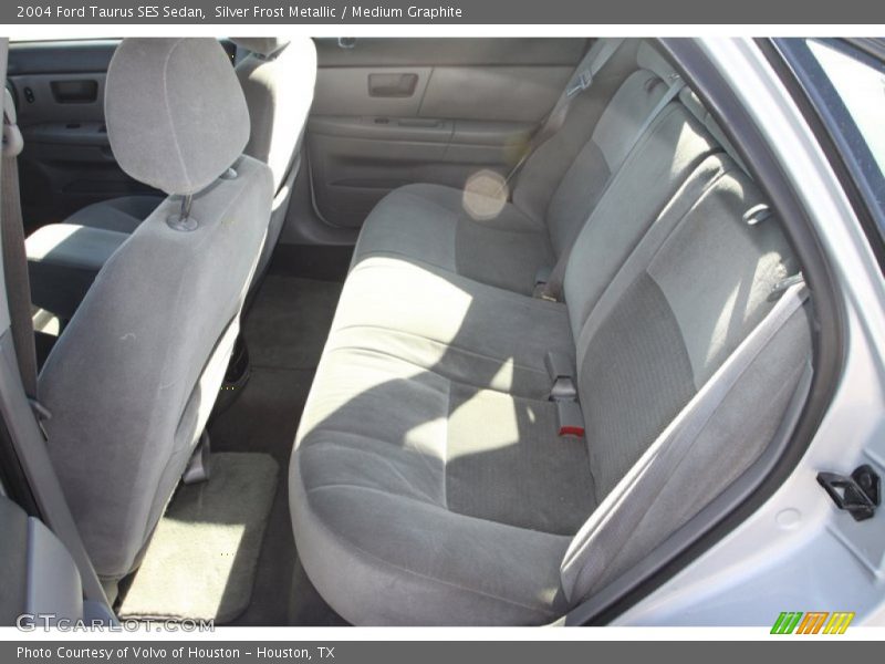 Silver Frost Metallic / Medium Graphite 2004 Ford Taurus SES Sedan