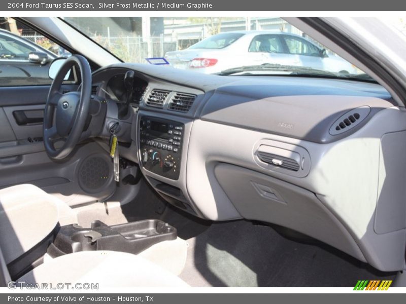 Silver Frost Metallic / Medium Graphite 2004 Ford Taurus SES Sedan