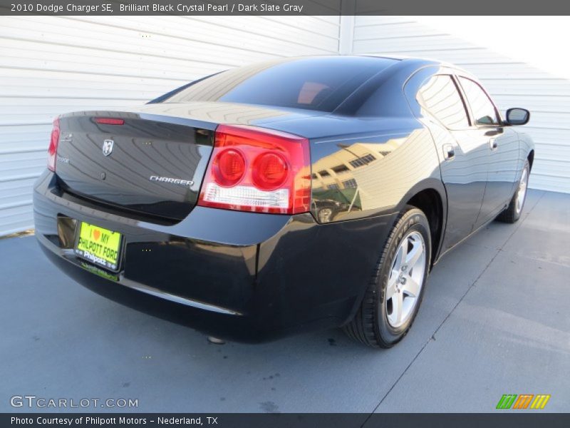 Brilliant Black Crystal Pearl / Dark Slate Gray 2010 Dodge Charger SE