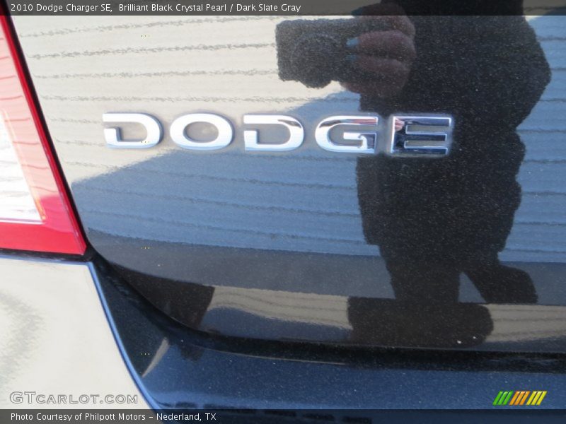Brilliant Black Crystal Pearl / Dark Slate Gray 2010 Dodge Charger SE