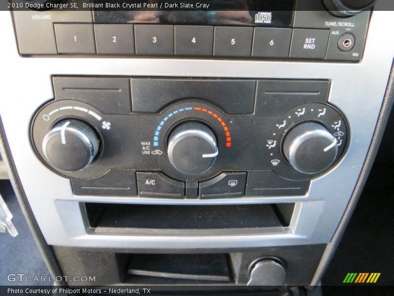 Brilliant Black Crystal Pearl / Dark Slate Gray 2010 Dodge Charger SE