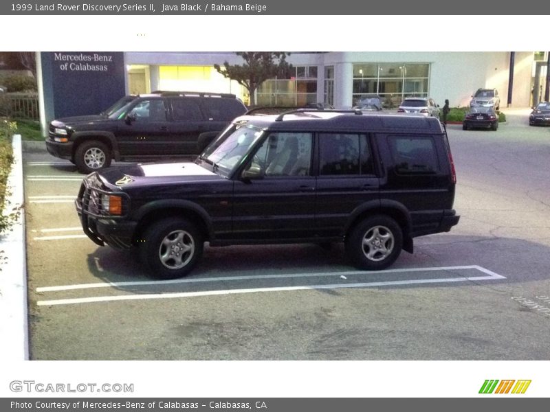 Java Black / Bahama Beige 1999 Land Rover Discovery Series II