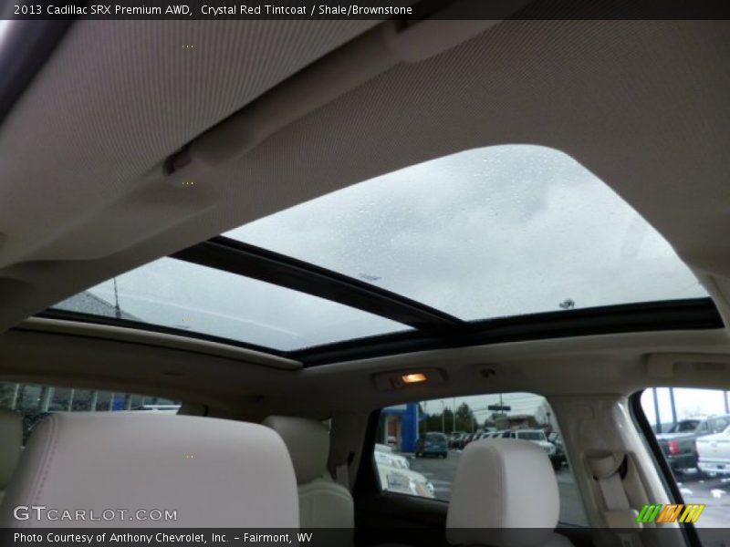 Sunroof of 2013 SRX Premium AWD