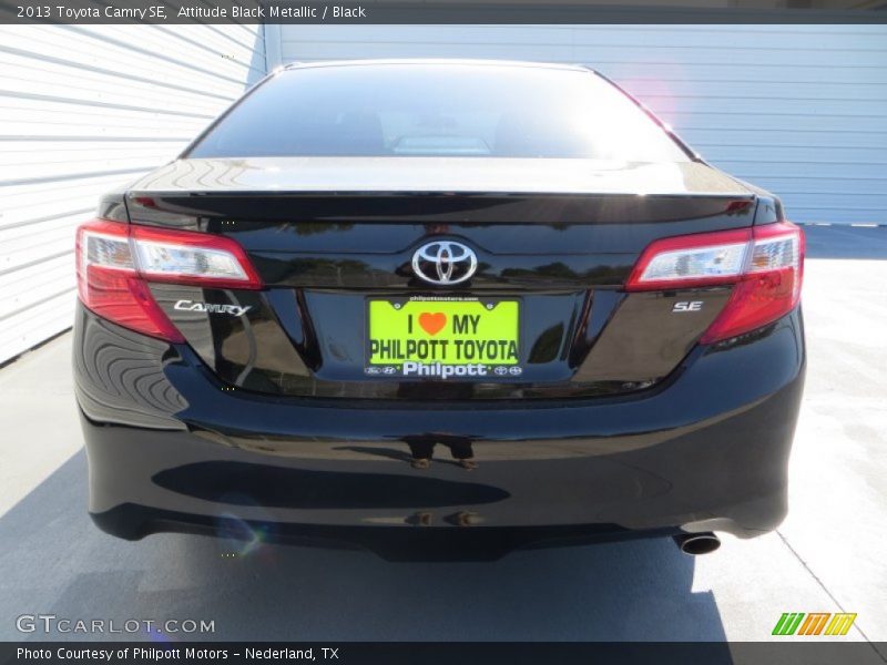 Attitude Black Metallic / Black 2013 Toyota Camry SE