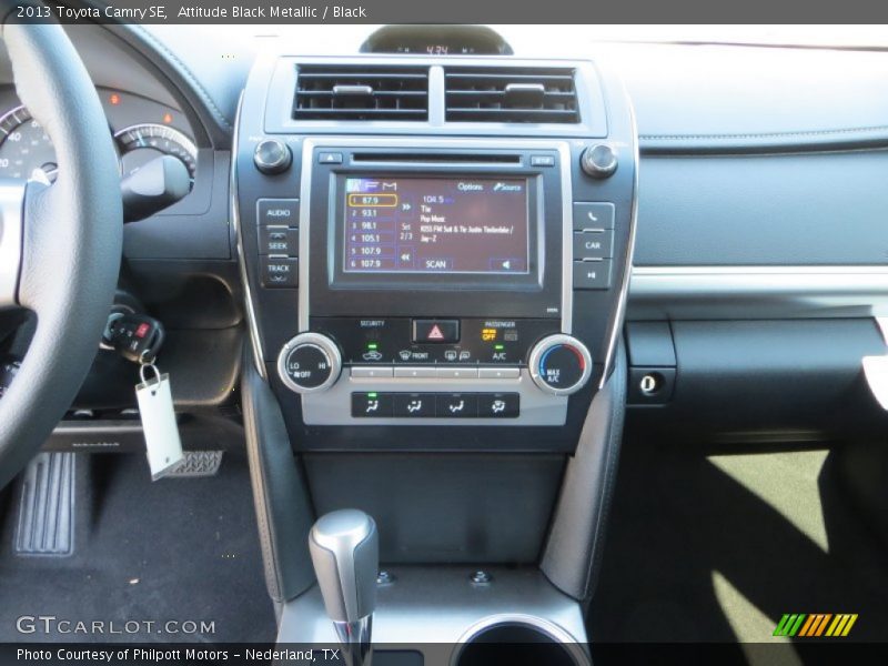 Attitude Black Metallic / Black 2013 Toyota Camry SE