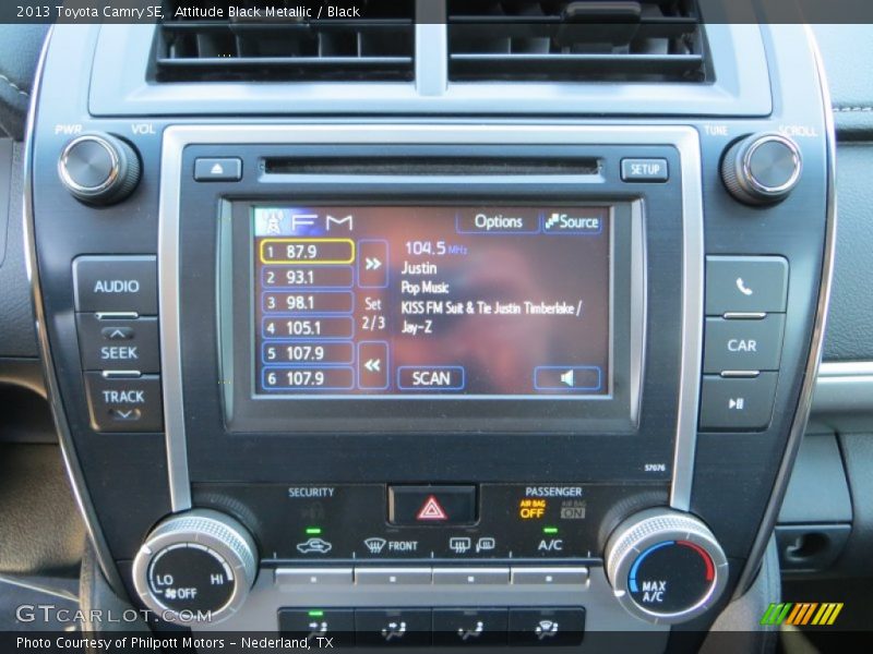 Attitude Black Metallic / Black 2013 Toyota Camry SE