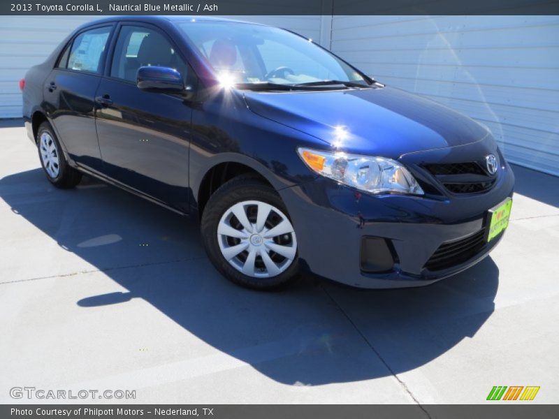 Front 3/4 View of 2013 Corolla L