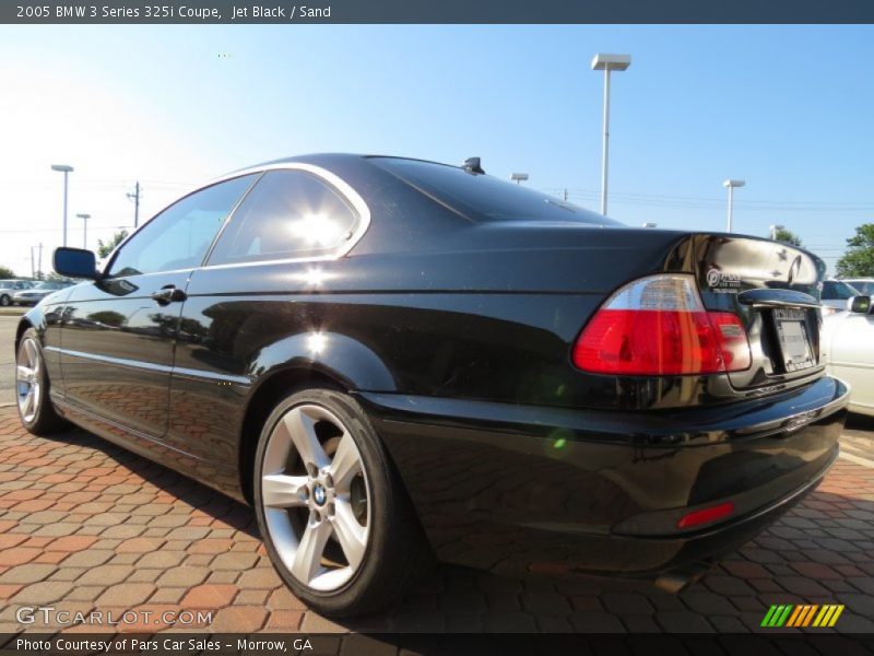 Jet Black / Sand 2005 BMW 3 Series 325i Coupe