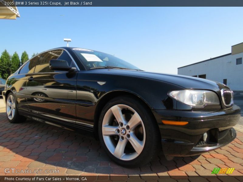 Jet Black / Sand 2005 BMW 3 Series 325i Coupe