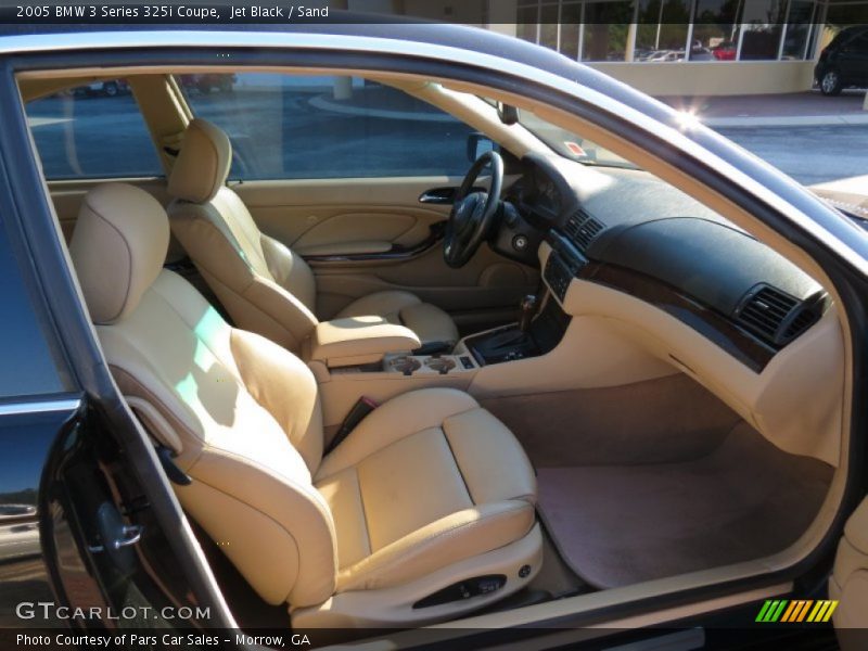 Jet Black / Sand 2005 BMW 3 Series 325i Coupe