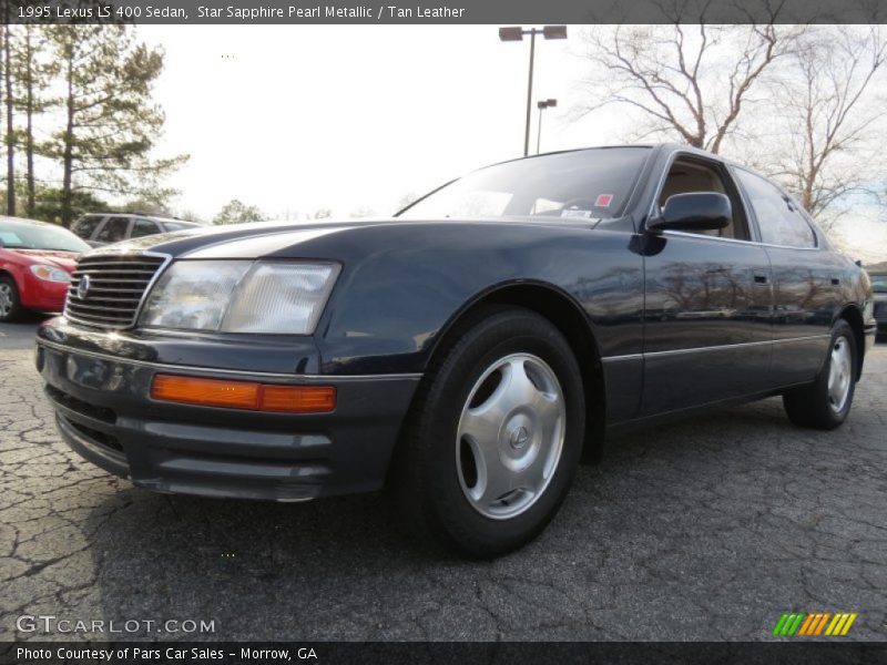 Front 3/4 View of 1995 LS 400 Sedan