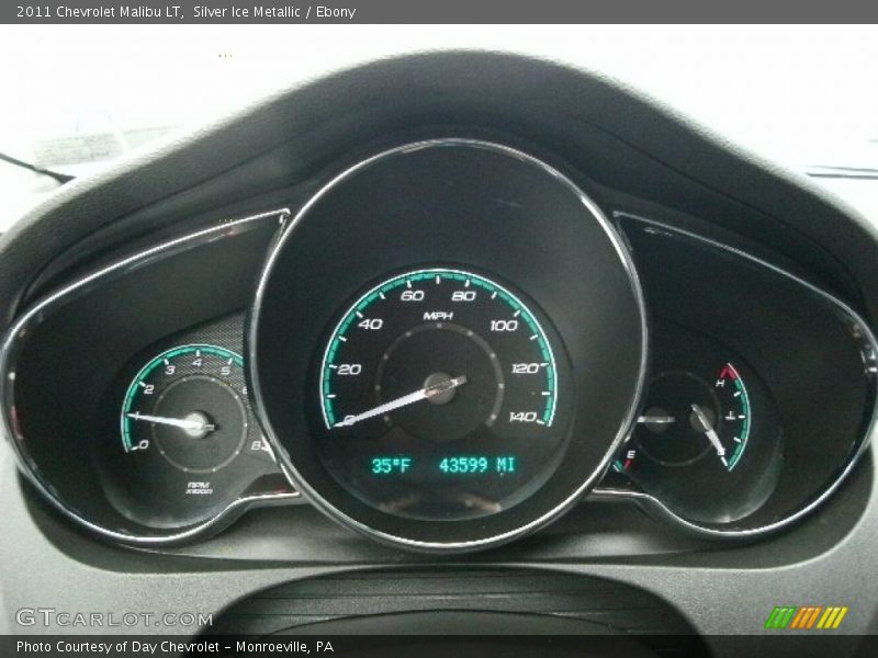 Silver Ice Metallic / Ebony 2011 Chevrolet Malibu LT