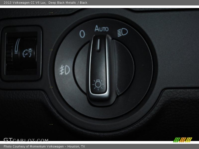 Deep Black Metallic / Black 2013 Volkswagen CC V6 Lux
