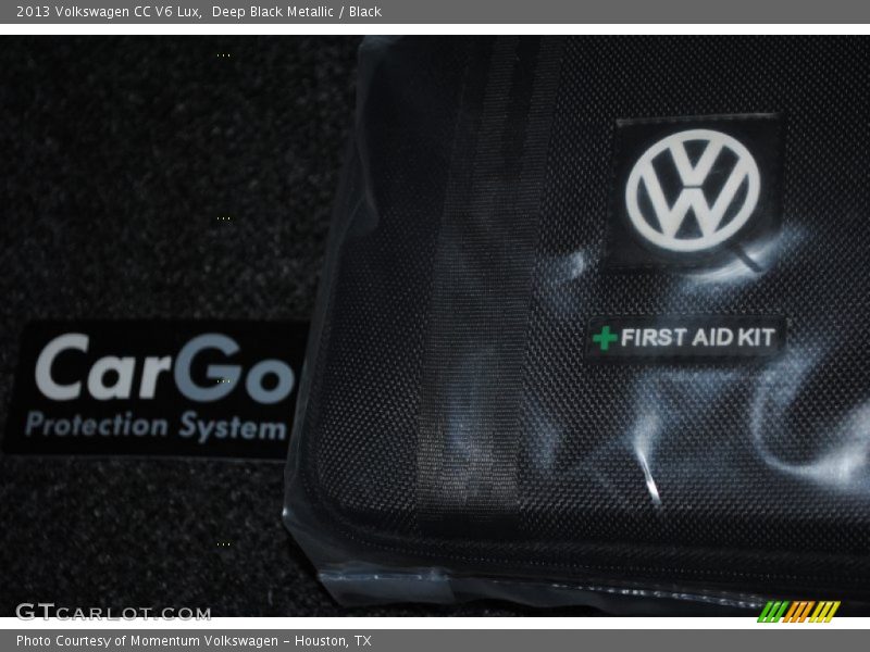 Deep Black Metallic / Black 2013 Volkswagen CC V6 Lux