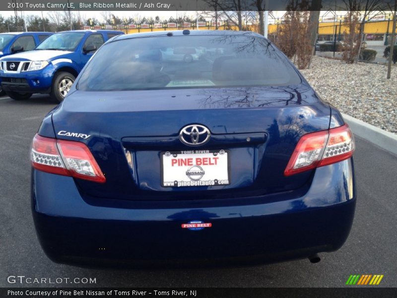 Blue Ribbon Metallic / Ash Gray 2010 Toyota Camry LE