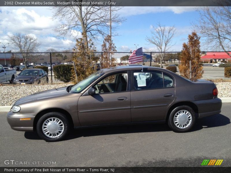 Medium Bronzemist Metallic / Gray 2002 Chevrolet Malibu Sedan