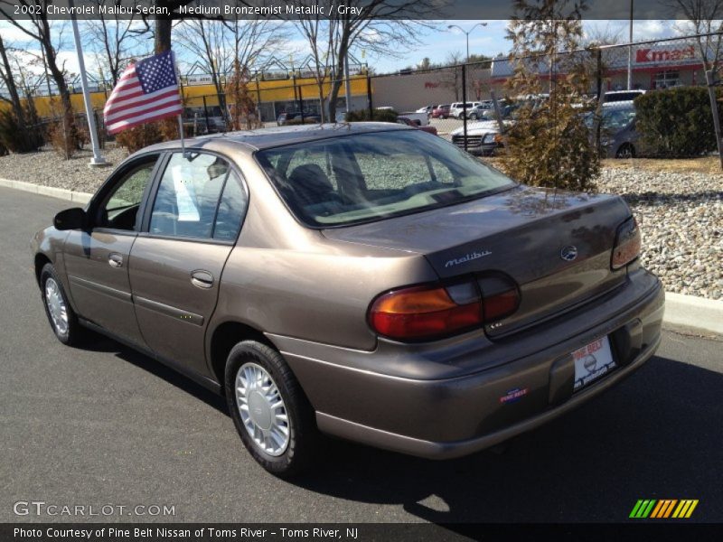 Medium Bronzemist Metallic / Gray 2002 Chevrolet Malibu Sedan